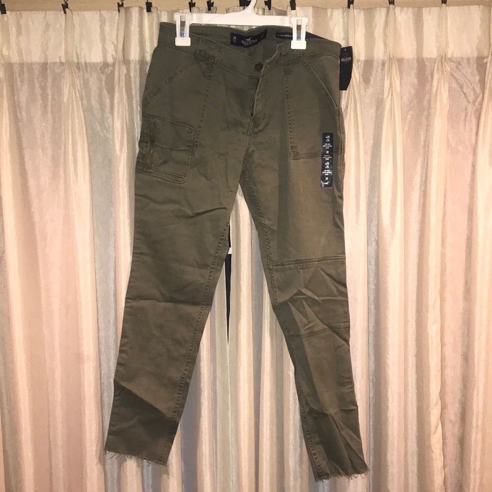Hollister low rise super skinny crop Army green
